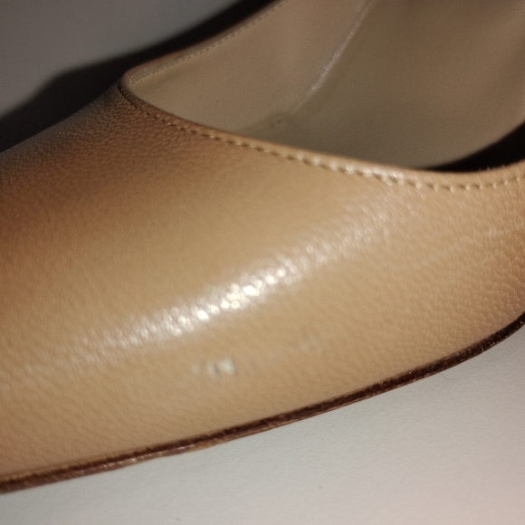 NUDE LEATHER JIMMY CHOO PUMPS - Picture 9 of 10